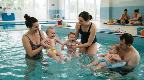 Les meilleures options de cours de bébé nageur à Nantes